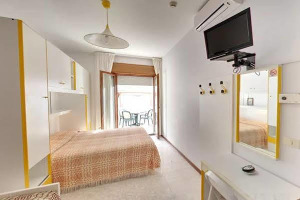 Malibran Hotel 2*